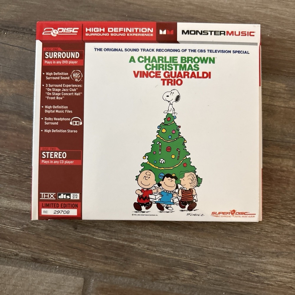 VINCE GUARALDI TRIO: A CHARLIE BROWN CHRISTMAS - THX/DTS/HD SUPERDISC (DVD + CD)